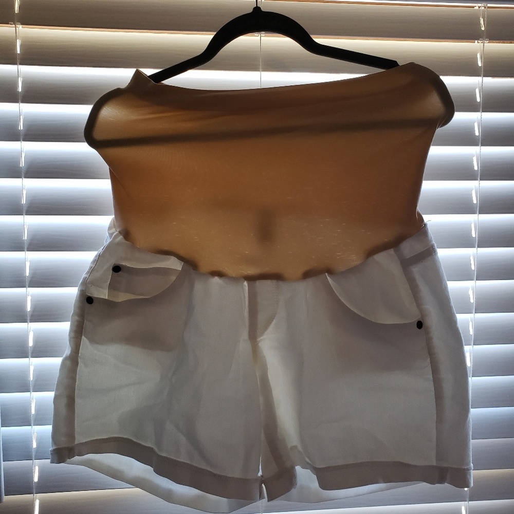 A: glow maternity shorts